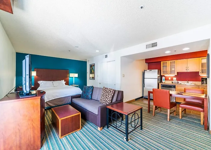 Metro Phx Studio Queen Sleeps 4 Heated Pool