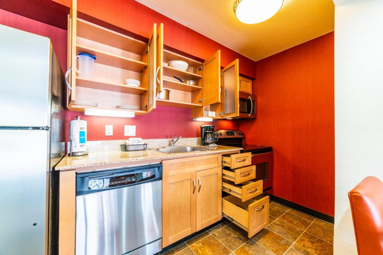 Metro Phx Queen Sleeps 4 Heated Pool