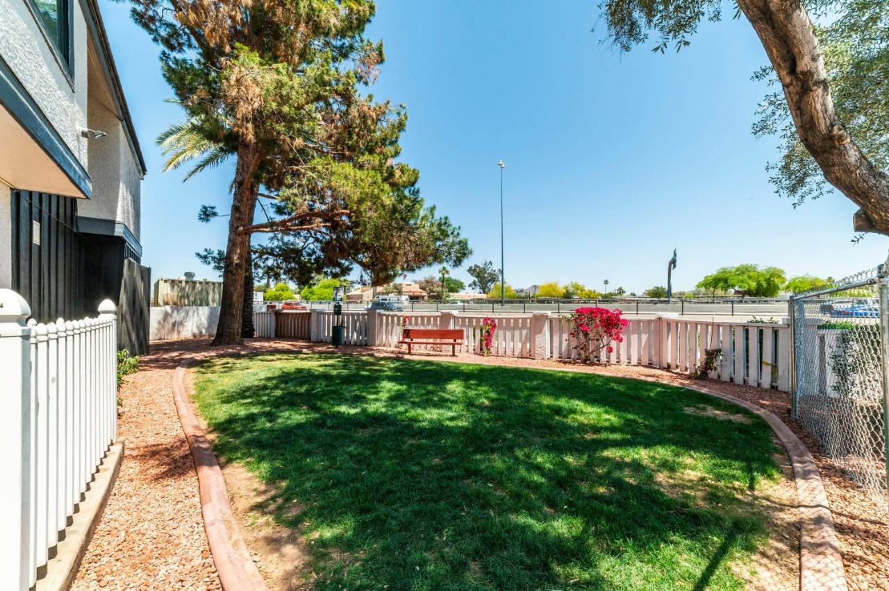 Apartemen Metro Phx Queen Sleeps 4 Heated Pool *